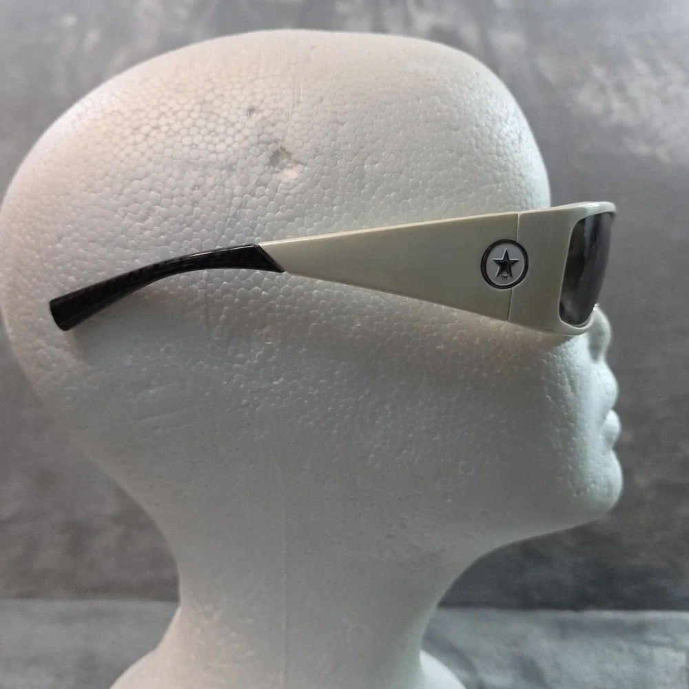 Converse Vector Sunglasses Bone White‎ And Carbon VGC